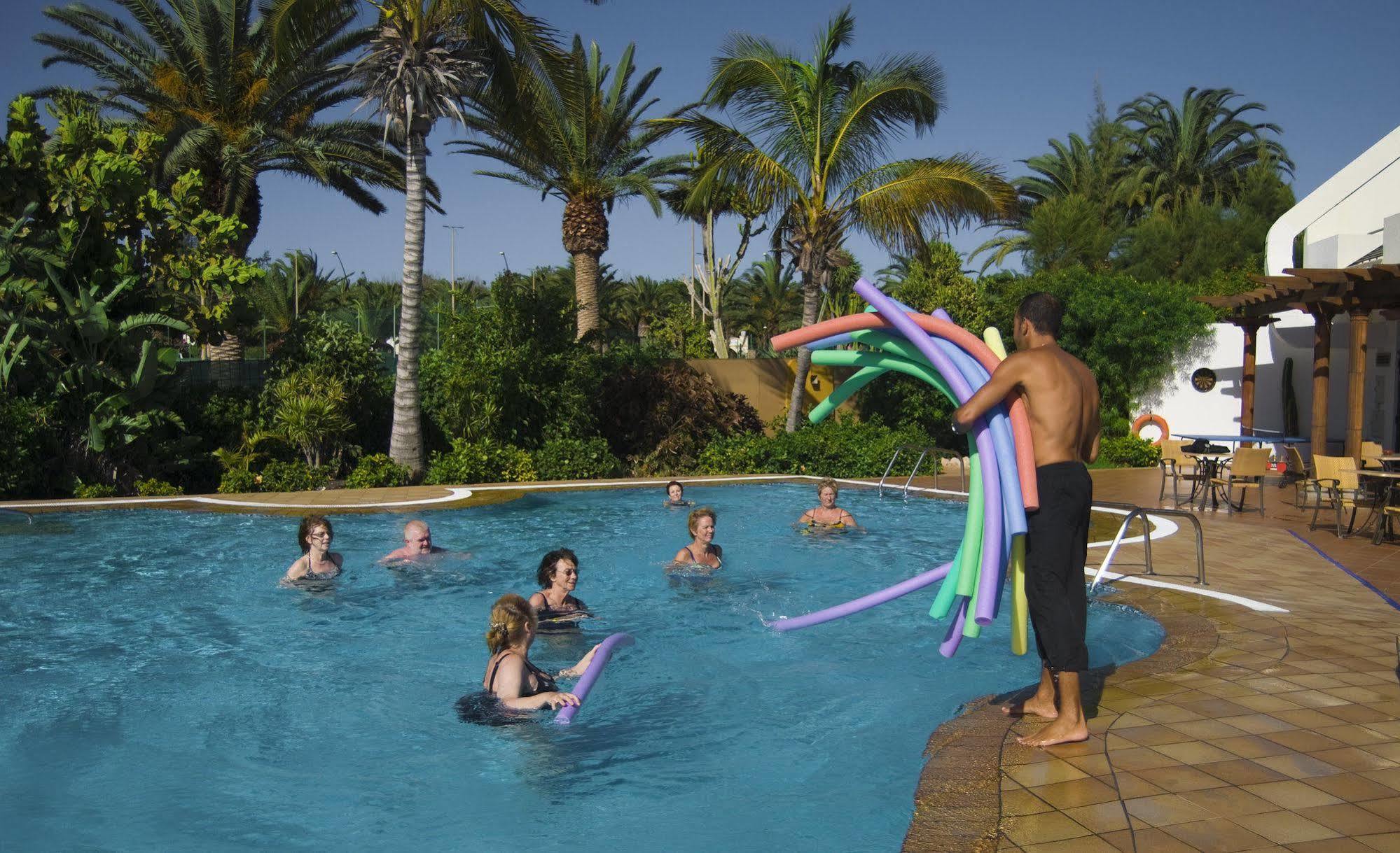 Sbh Crystal Beach Hotel & Suites - Adults Only コスタ・カルマ エクステリア 写真