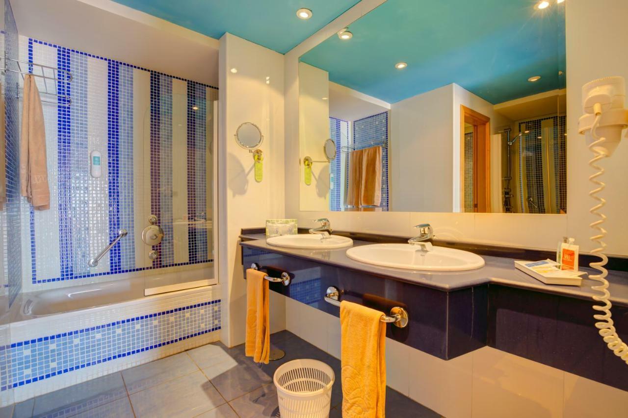 Sbh Crystal Beach Hotel & Suites - Adults Only コスタ・カルマ エクステリア 写真
